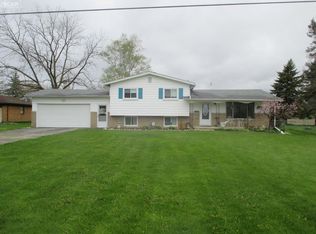 1415 N Seymour Rd, Flushing, MI 48433