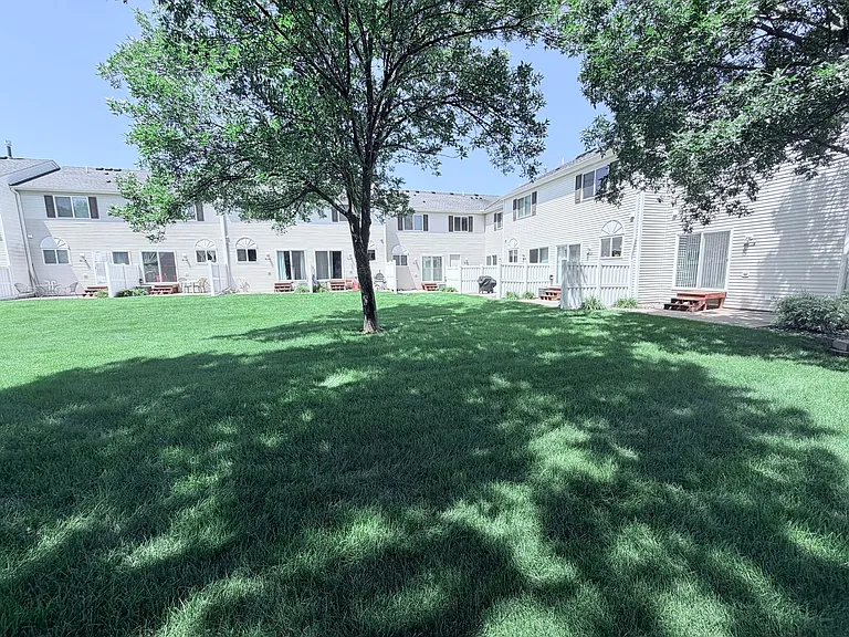 15539 Flight Way — Photo 23