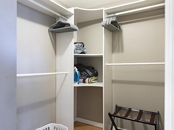 Walk-in closet