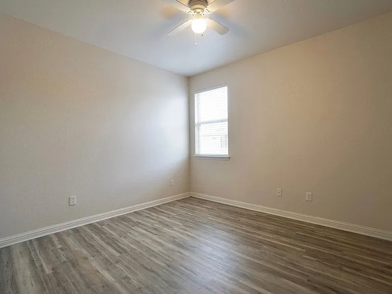 18621 Dry Pond Dr — Photo 26