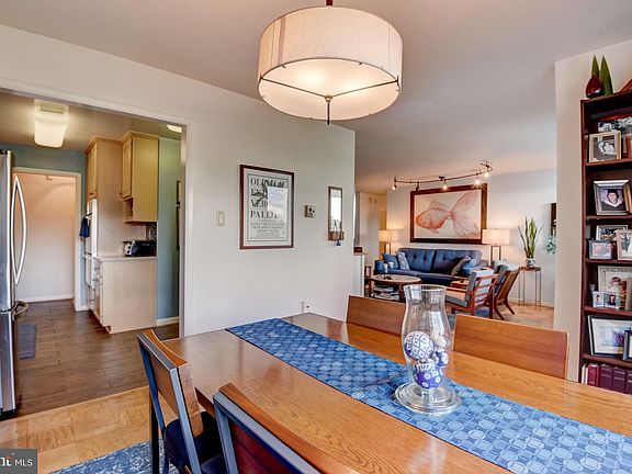5th image of 10500 Rockville Pike Unit 702