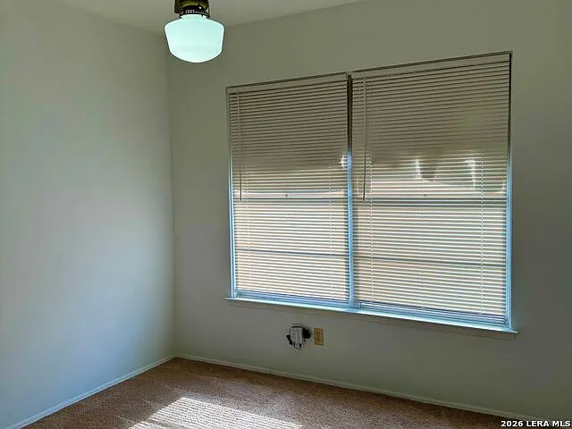 2423 Spicewood — Photo 9