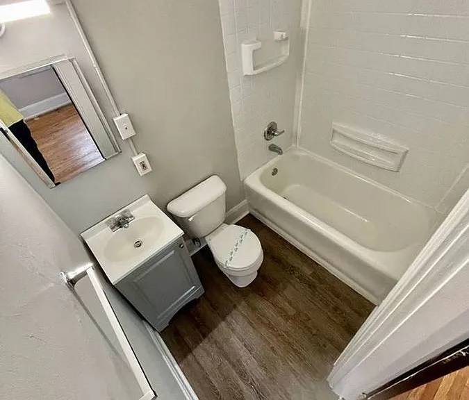261 Lyndhurst Pl #208 — Photo 10