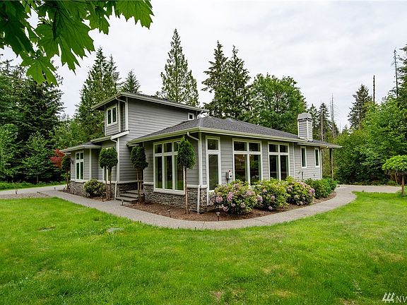 3rd image of 12216 308th Ave NE