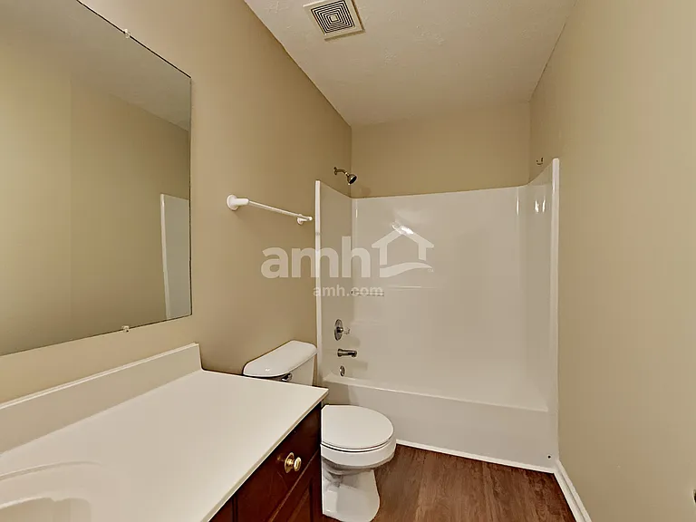 109 Crestside Ct — Photo 16
