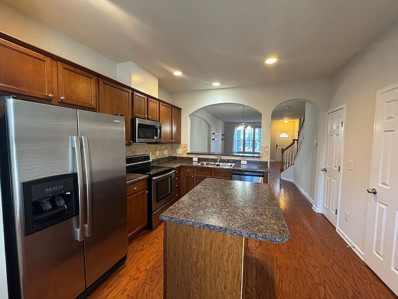 5th image of 6610 Morgantown St