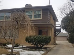 1524 S 9th St, Manitowoc, WI 54220