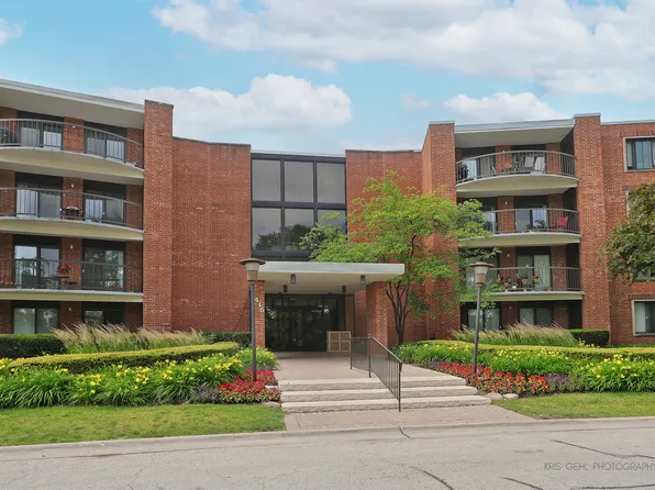 1415 E Central Rd Unit 218C, Arlington Heights, IL 60005