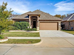 1700 Spinnaker Dr, Denton, TX 76210