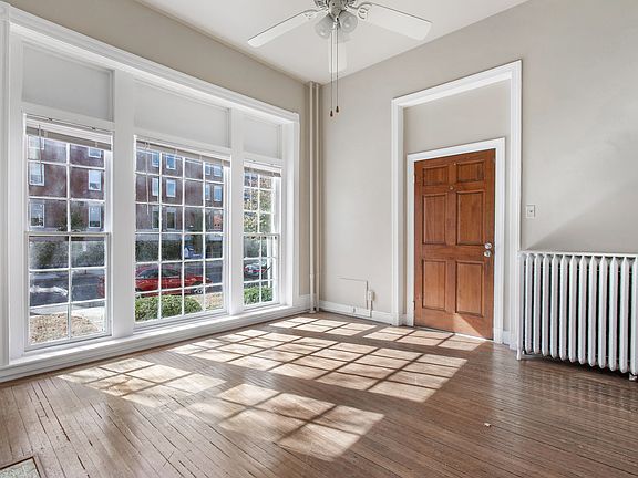 5th image of 2604 Grove Ave APT 1
