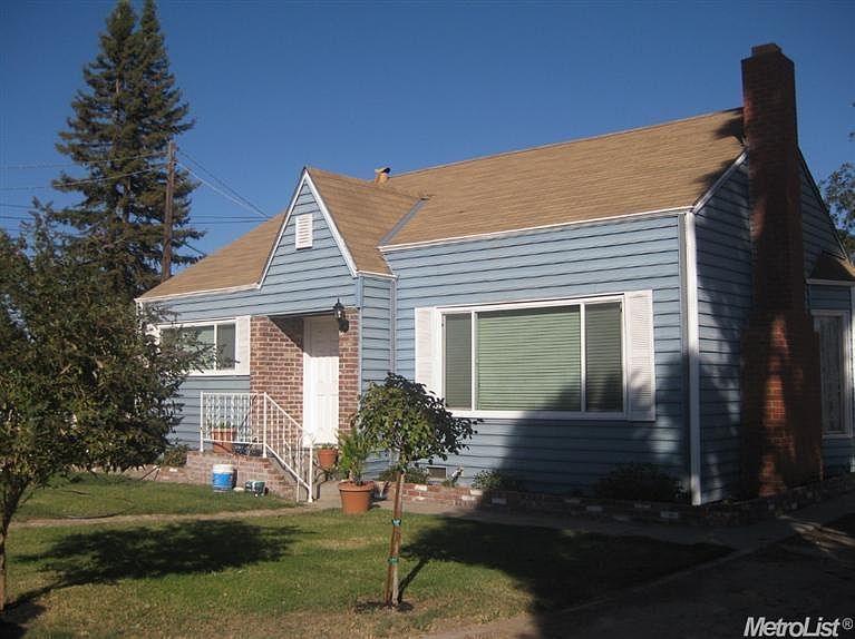 2nd image of 15980 S Cottage Ave