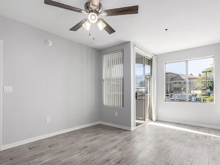 2134 E Broadway Rd #1035 — Photo 3