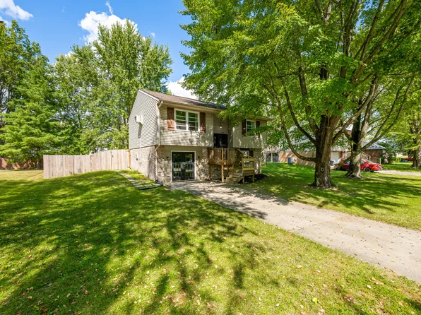 312 Juliann Dr, Seymour, IN 47274