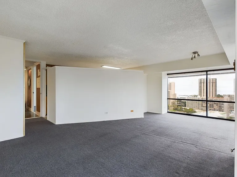 1750 Kalakaua Ave #2601 — Photo 11