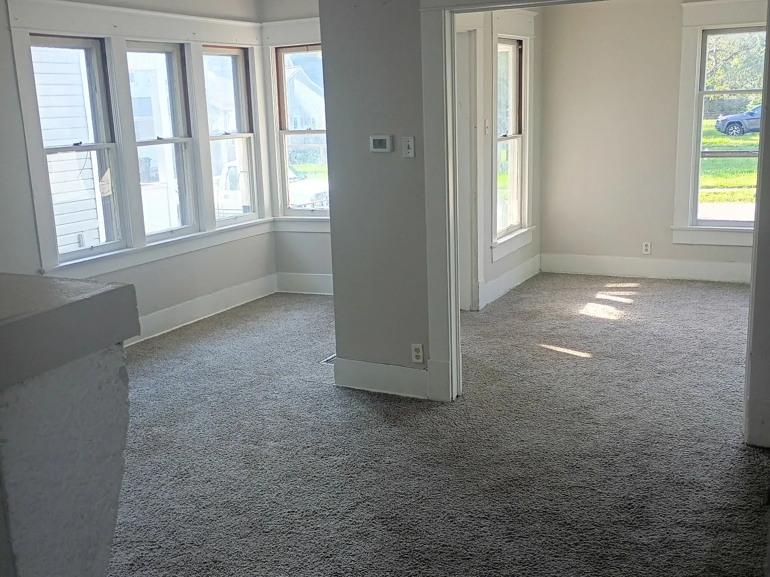 3 bed, 1.5 bath, 1320 sqft, $1,431 — Photo 1