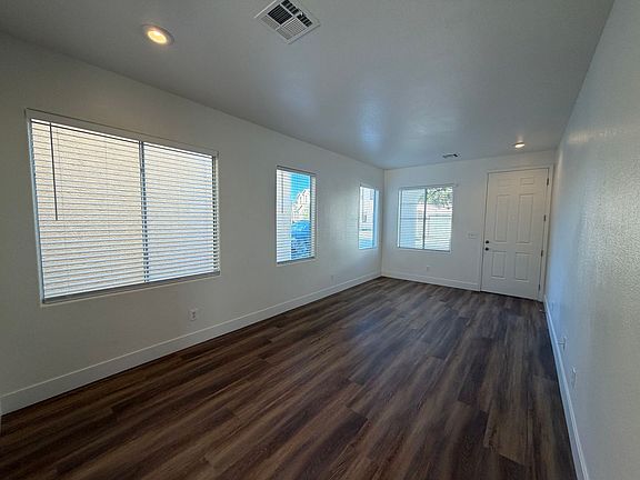 2nd image of 10942 Scotch Rose St