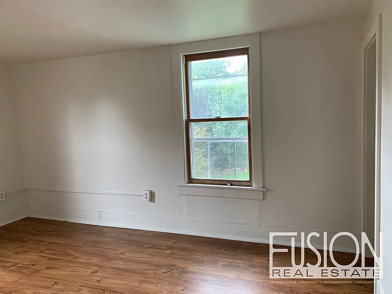 14 West St — Photo 21