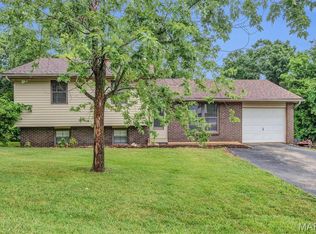 156 Ron De Le Dr, Arnold, MO 63010