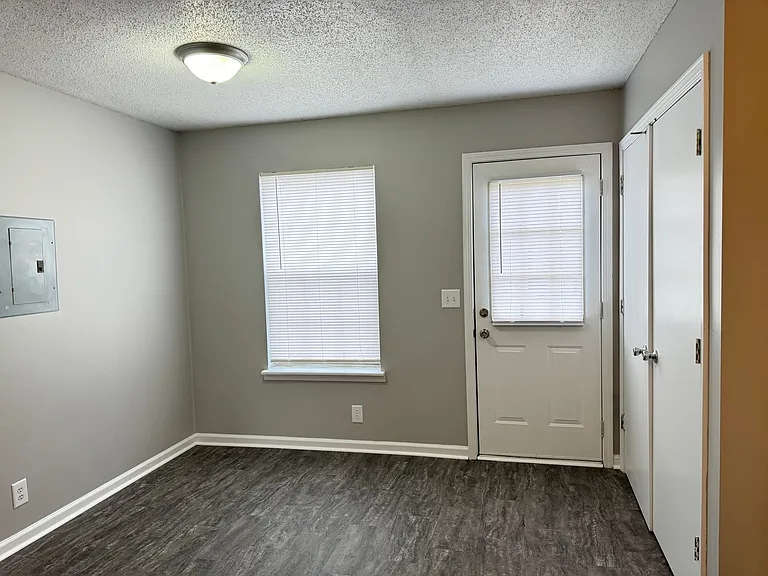 2453 W Wilson Rd #6 — Photo 5