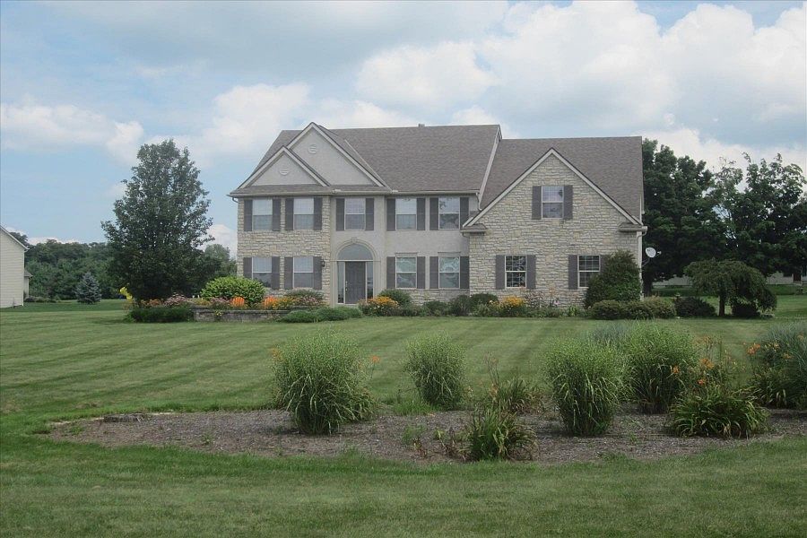 1st image of 157 Reserve Dr