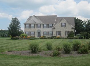 157 Reserve Dr, Granville, OH 43023