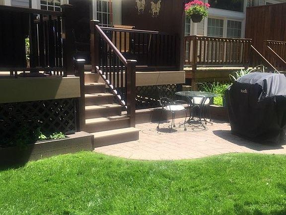 4th image of 24 Marsh Woods Ln