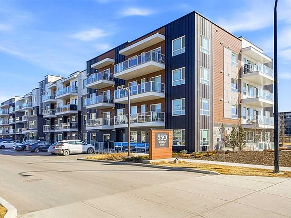 2nd image of 550 N Belmont St SW #4306