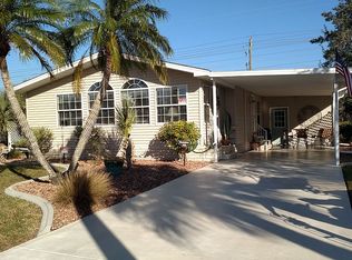 765 Tangerine Woods Blvd, Englewood, FL 34223