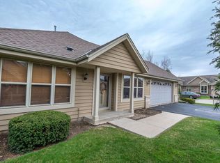 N24W24020 Brandon Oaks Dr, Pewaukee, WI 53072