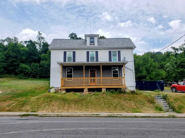 222 N Walnut St, Lewistown, PA 17044