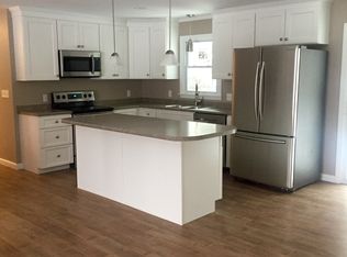 70 Irwin St, Lewiston, ME 04240