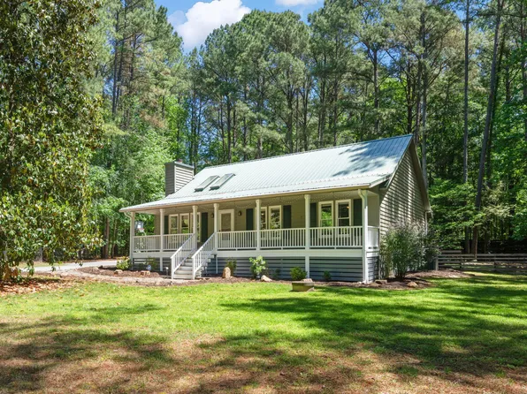 1212 Tallyho Trl, Chapel Hill, NC 27516