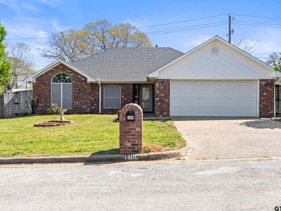 1400 Lakeside Ct, Lindale, TX, 75771