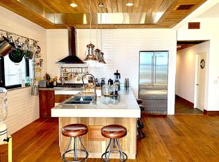 15 Voyage St, Marina Del Rey, CA 90292