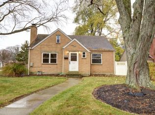 620 Oakview Dr, Dayton, OH 45429