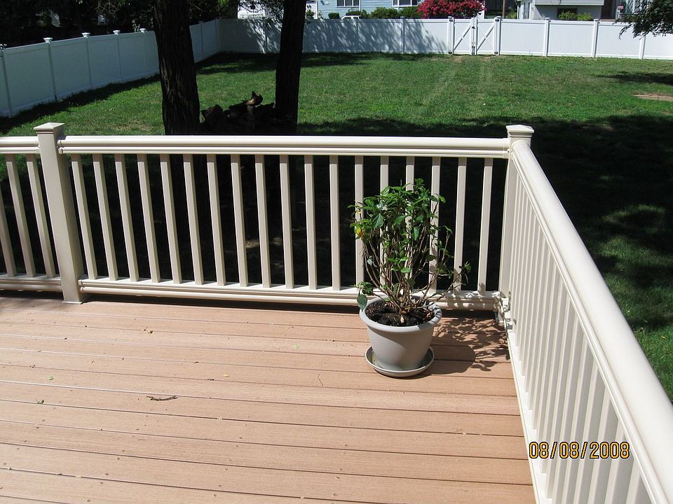 New Composite Deck and Fence