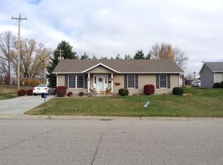 121 E Spring St, Brownstown, IN 47220