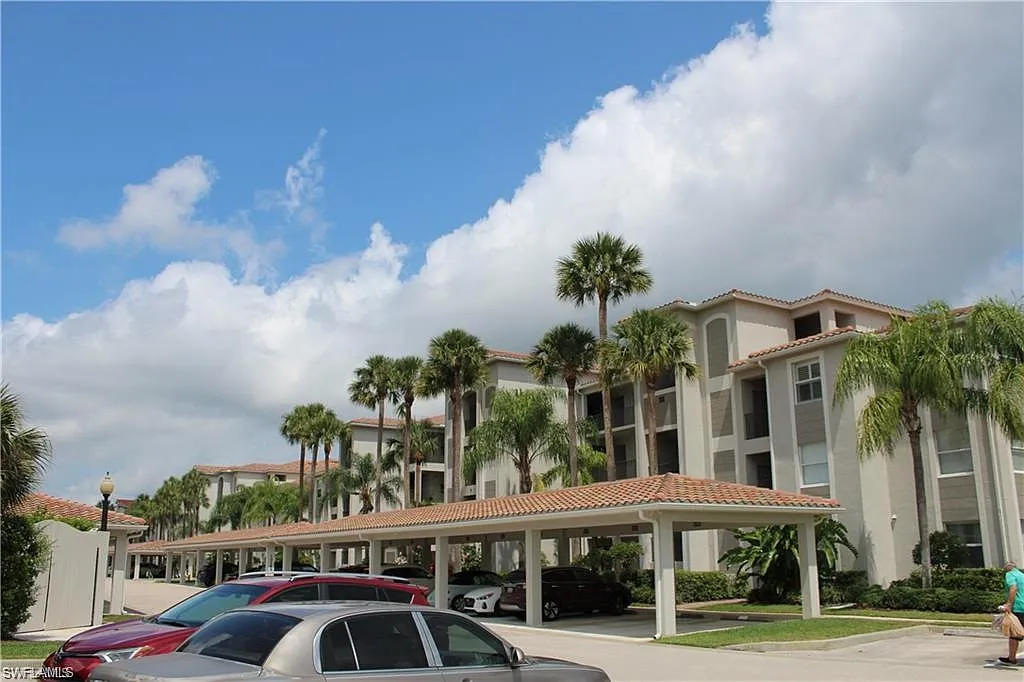 2 bed, 2.0 bath, 1232 sqft, $2,000 — Photo 1