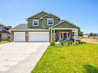 13942 N Pristine Cir, Rathdrum, ID 83858