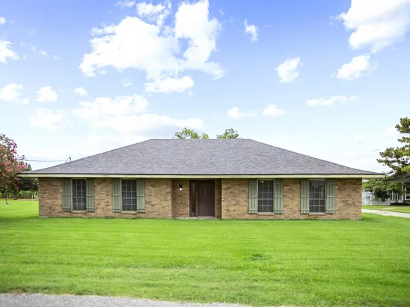 118 Carol St, Vacherie, LA 70090