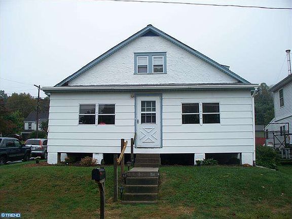 4th image of 3728 Norwood Ave