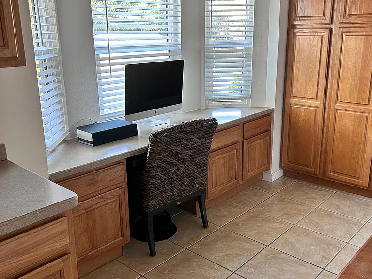 21515 Dekals Ave — Photo 12