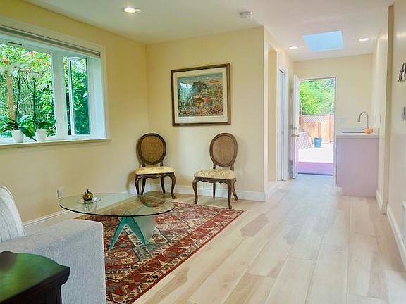 2nd image of 4084 Sunset Ln #B
