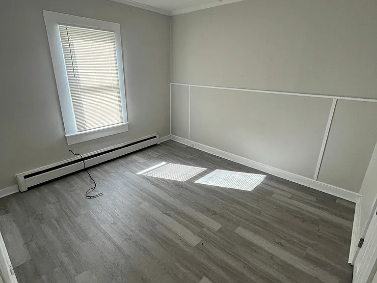 2 Gray Ave #1 — Photo 8