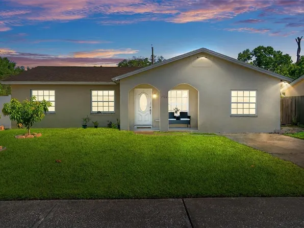 1722 Hartley Rd, Tampa, FL 33619