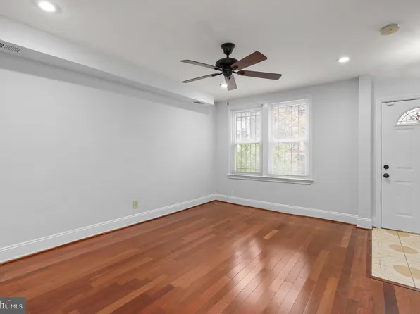 721 Kearny St NE, Washington, DC 20017