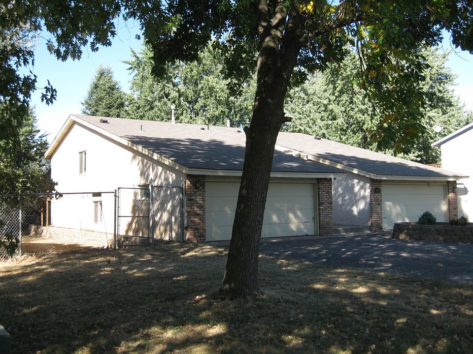 1st image of 869 125th Ln NE