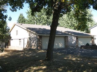 869 125th Ln NE, Blaine, MN 55434