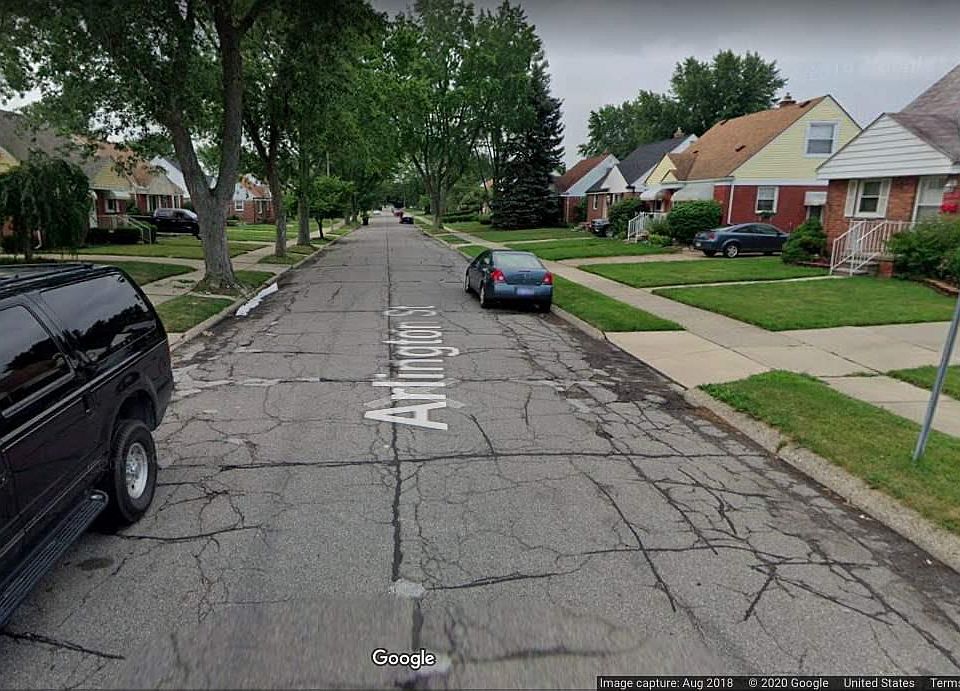 2nd image of 25944 Arlington St