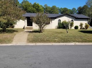 1308 Glenmere Cir, Malvern, AR 72104